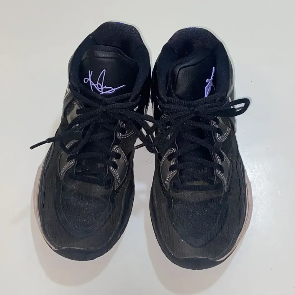 Nike please see